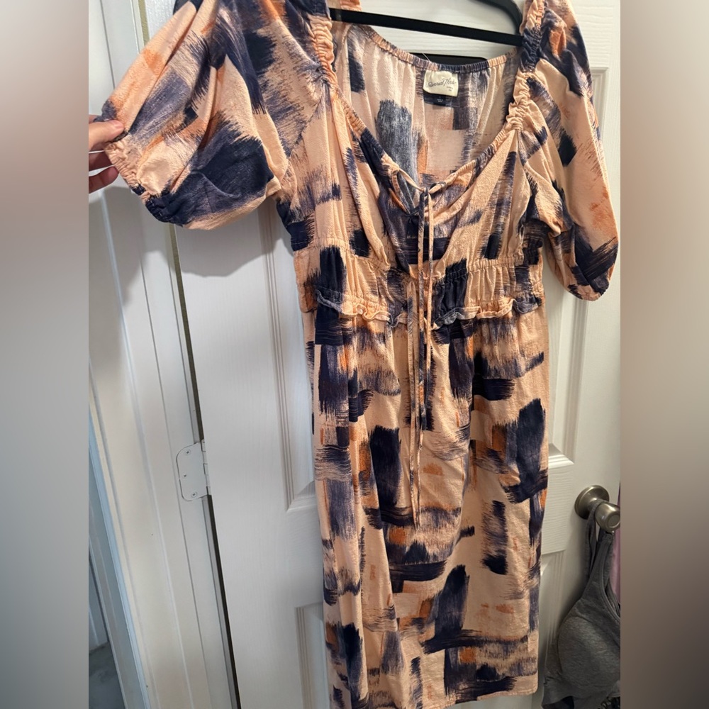 Universal Thread Cream and Brown Puff Sleeve Midi Dress